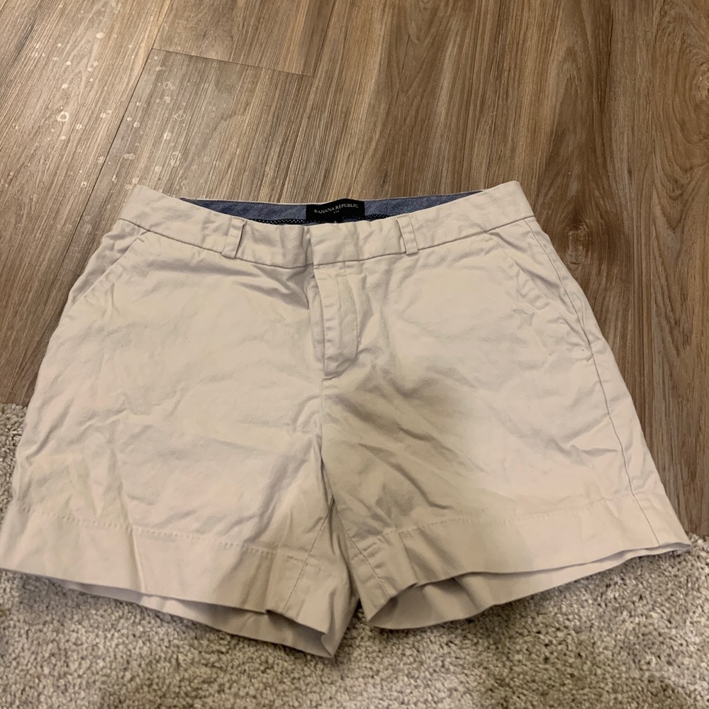 Banana Republic khaki shorts
